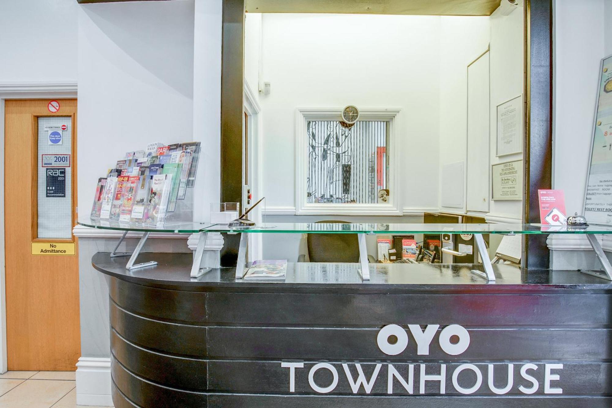 Oyo Townhouse New England, London Victoria Hotell Eksteriør bilde