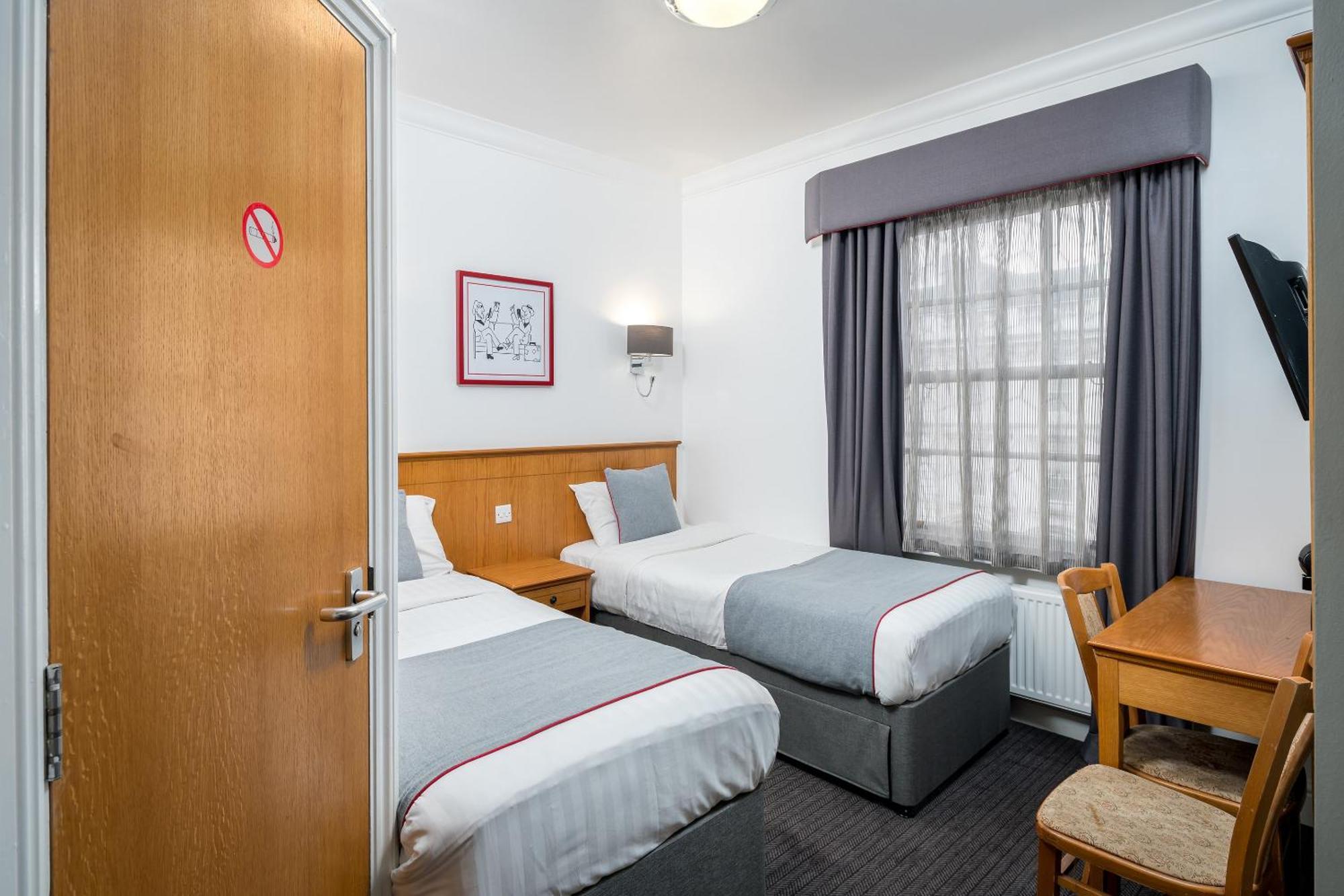 Oyo Townhouse New England, London Victoria Hotell Eksteriør bilde